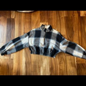 Size Medium crop top flannel sweatshirt